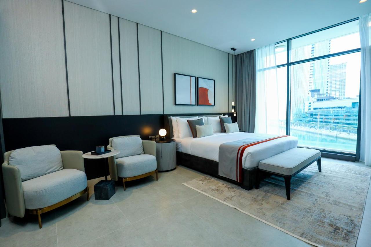Hotel Charthouse Bahrain Al Manamah Esterno foto A bedroom at the hotel