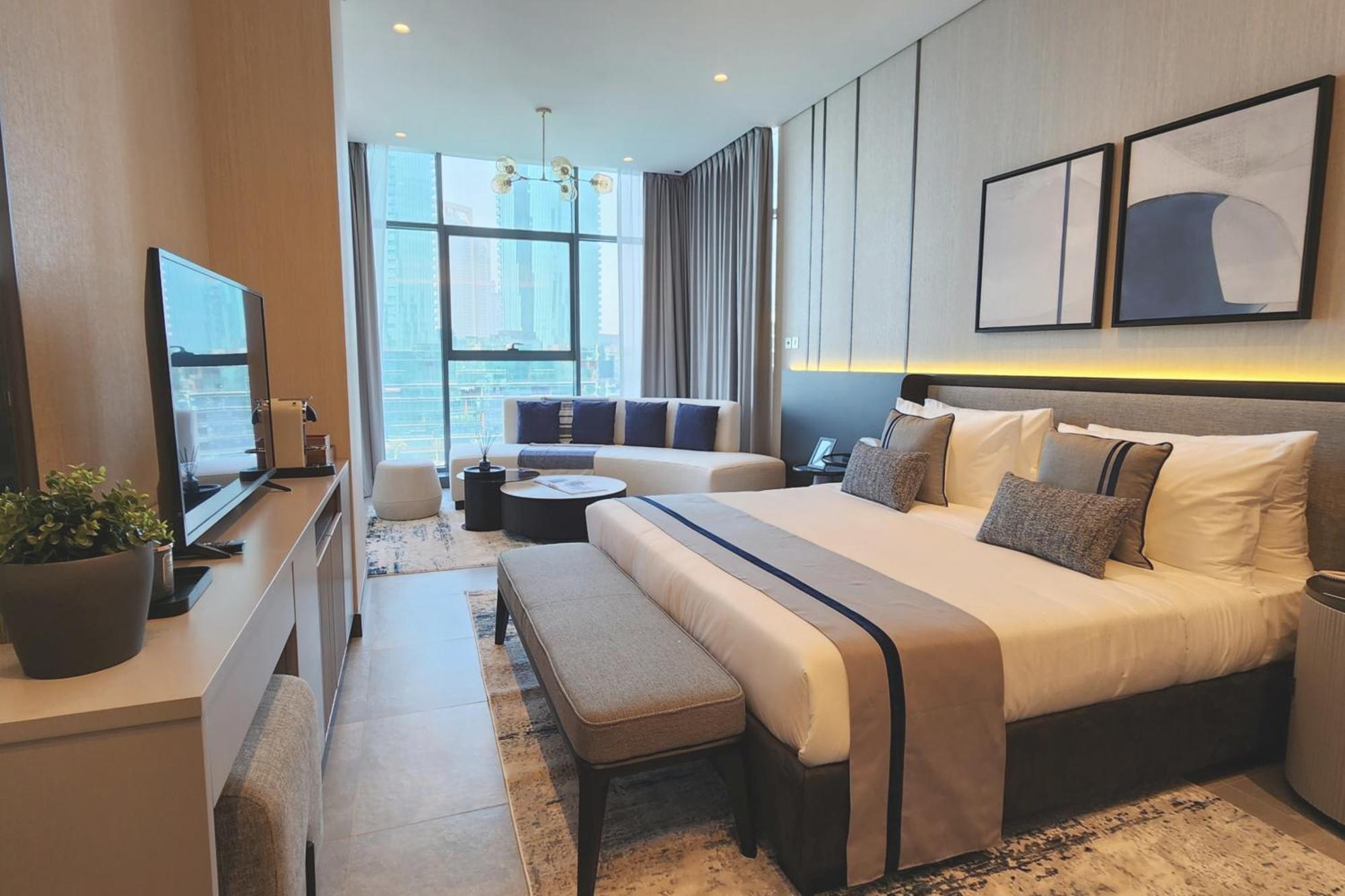 Hotel Charthouse Bahrain Al Manamah Esterno foto A bedroom at the hotel